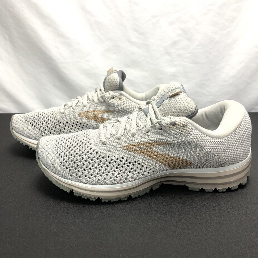 Brooks Revel 2 Running Shoes Women's 9.5 B Gray Athletic Sneakers Trainer CLEAN